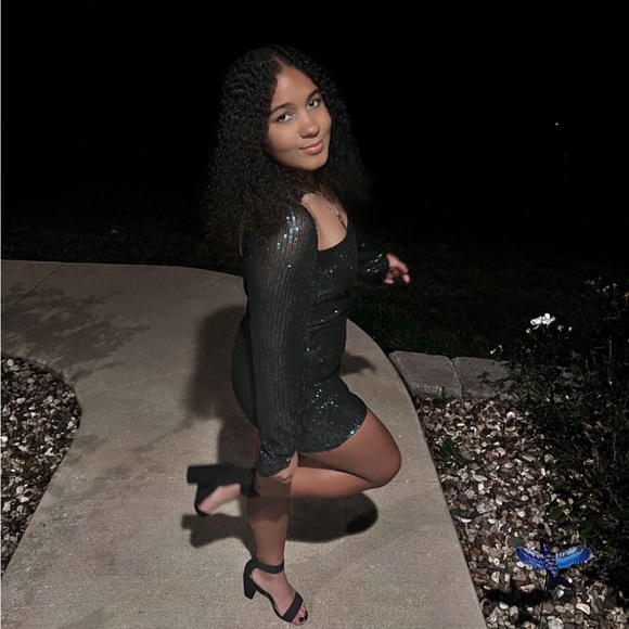 Meet your Posher, Regann - Picture 1 of 1